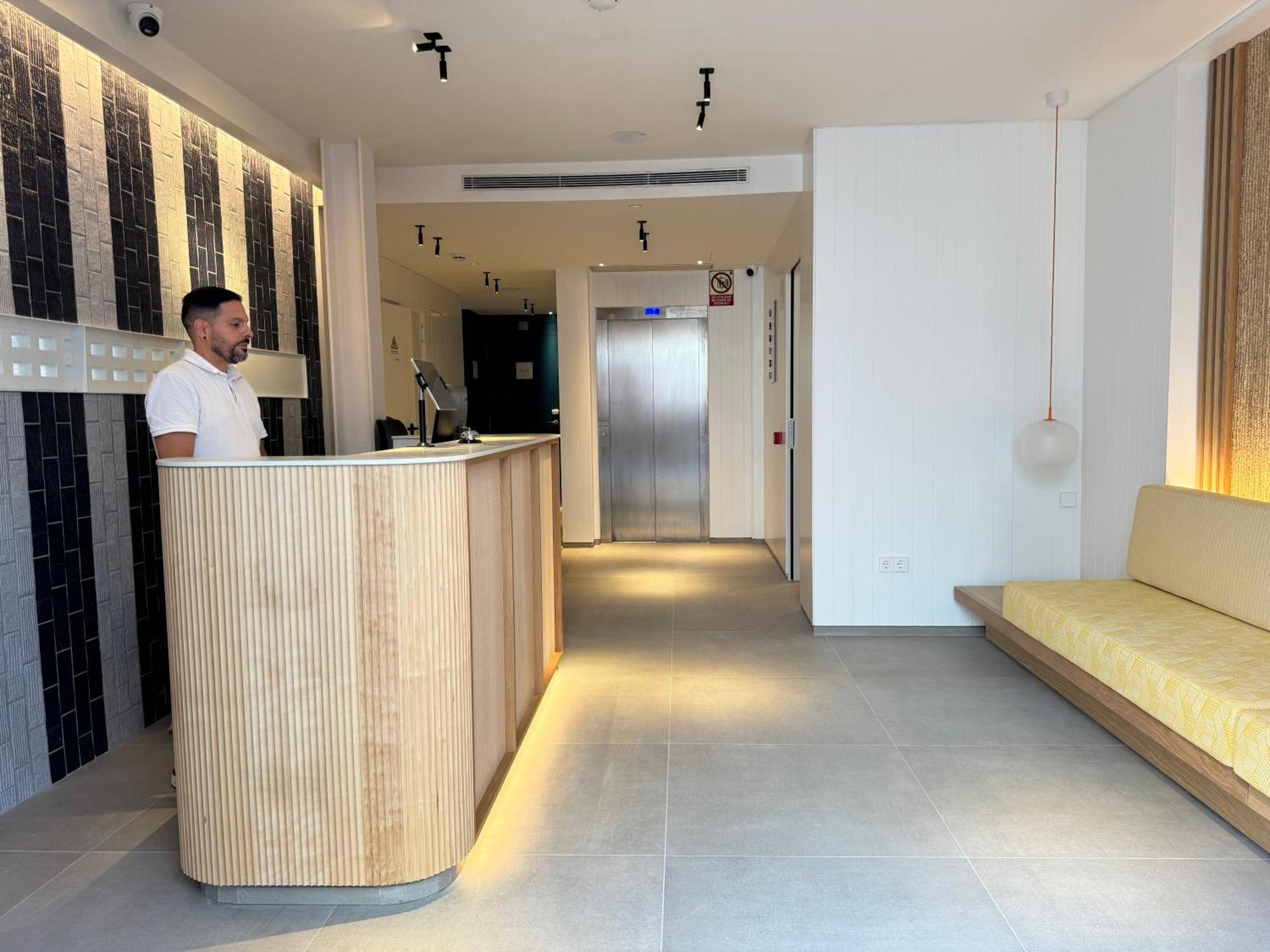 Alenti Sitges Hotel Екстер'єр фото