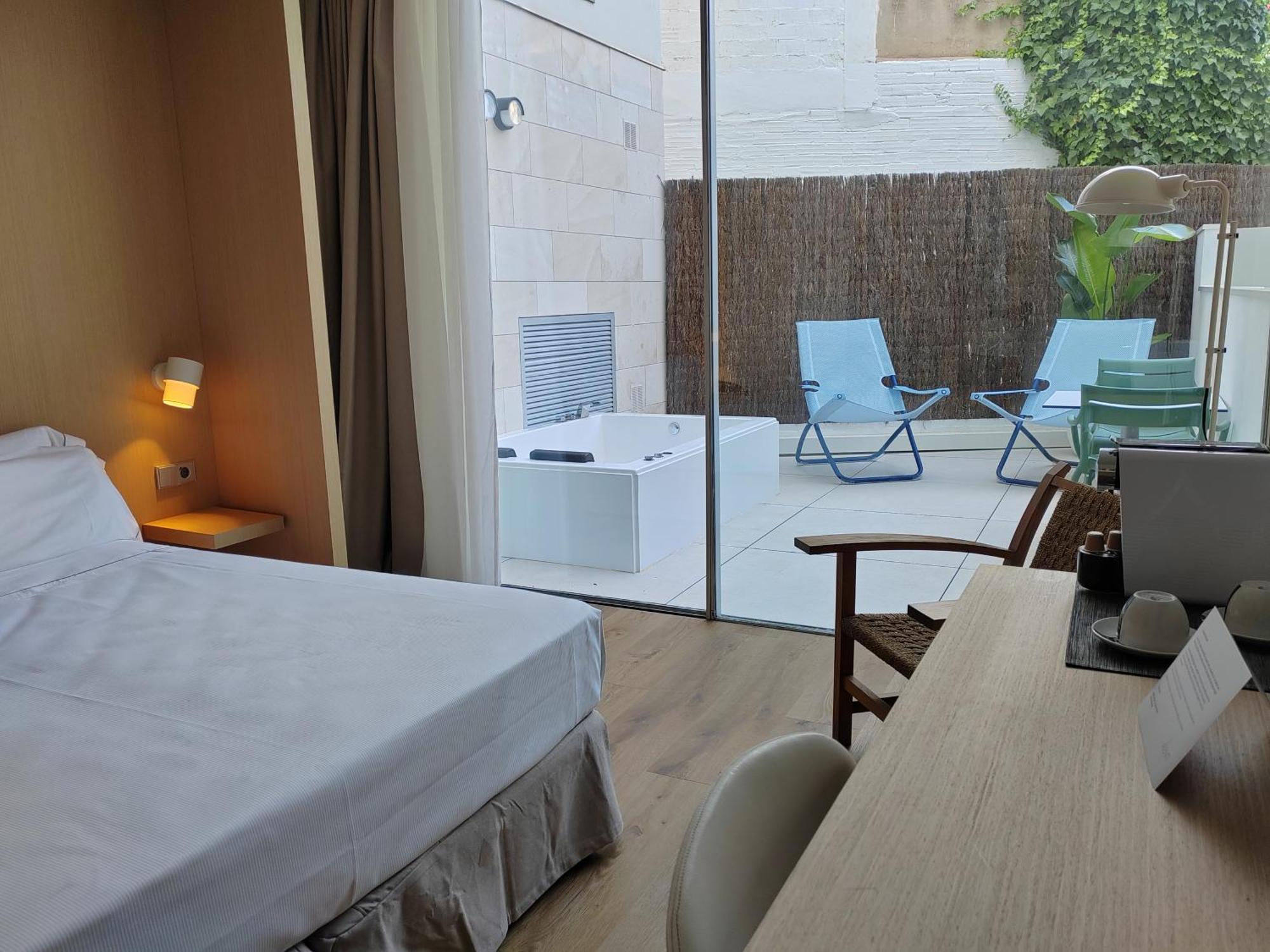 Alenti Sitges Hotel Екстер'єр фото